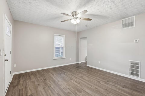 Tiny photo for 2405 S 7th Street, Columbus, OH 43207 (MLS # 226036209)