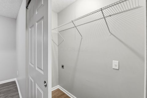 Tiny photo for 2405 S 7th Street, Columbus, OH 43207 (MLS # 226036209)