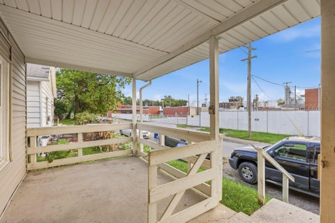 Tiny photo for 2405 S 7th Street, Columbus, OH 43207 (MLS # 226036209)