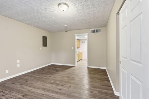Tiny photo for 2405 S 7th Street, Columbus, OH 43207 (MLS # 226036209)