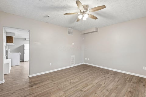 Tiny photo for 2405 S 7th Street, Columbus, OH 43207 (MLS # 226036209)