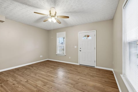 Tiny photo for 2405 S 7th Street, Columbus, OH 43207 (MLS # 226036209)