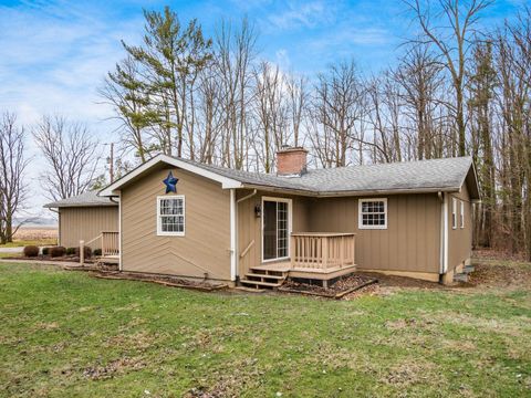 Tiny photo for 1909 County Road 135, Edison, OH 43320 (MLS # 226000644)