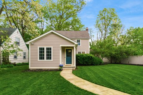 Tiny photo for 697 Overbrook Drive, Columbus, OH 43214 (MLS # 226014828)