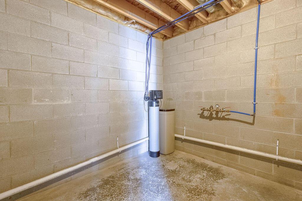 625 Grand Ridge Drive, Howard, Ohio image 31