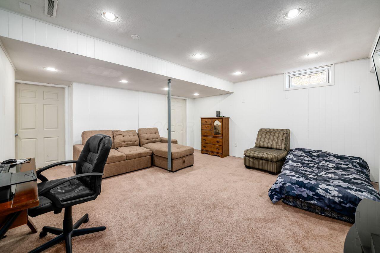 414 Sandmar Court, Pataskala, Ohio image 24