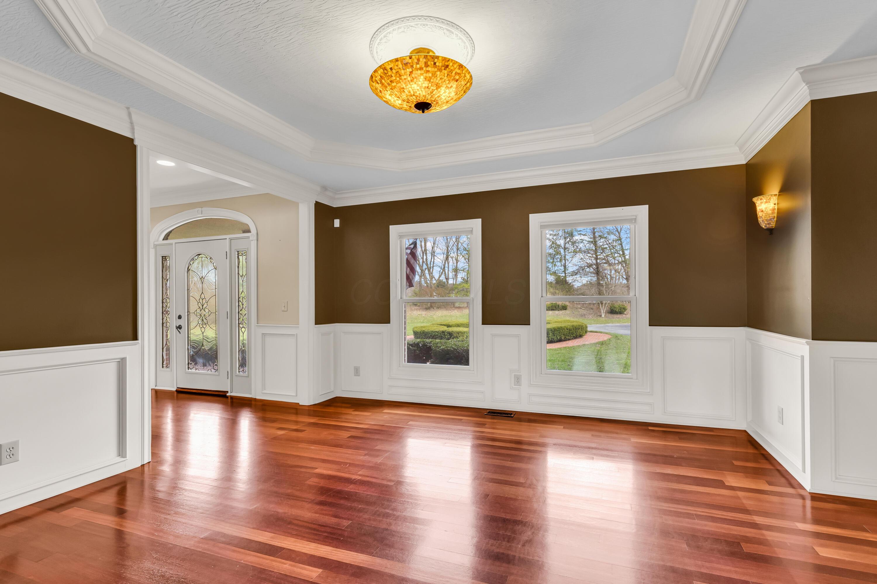 7040 Africa Road, Galena, Ohio image 13