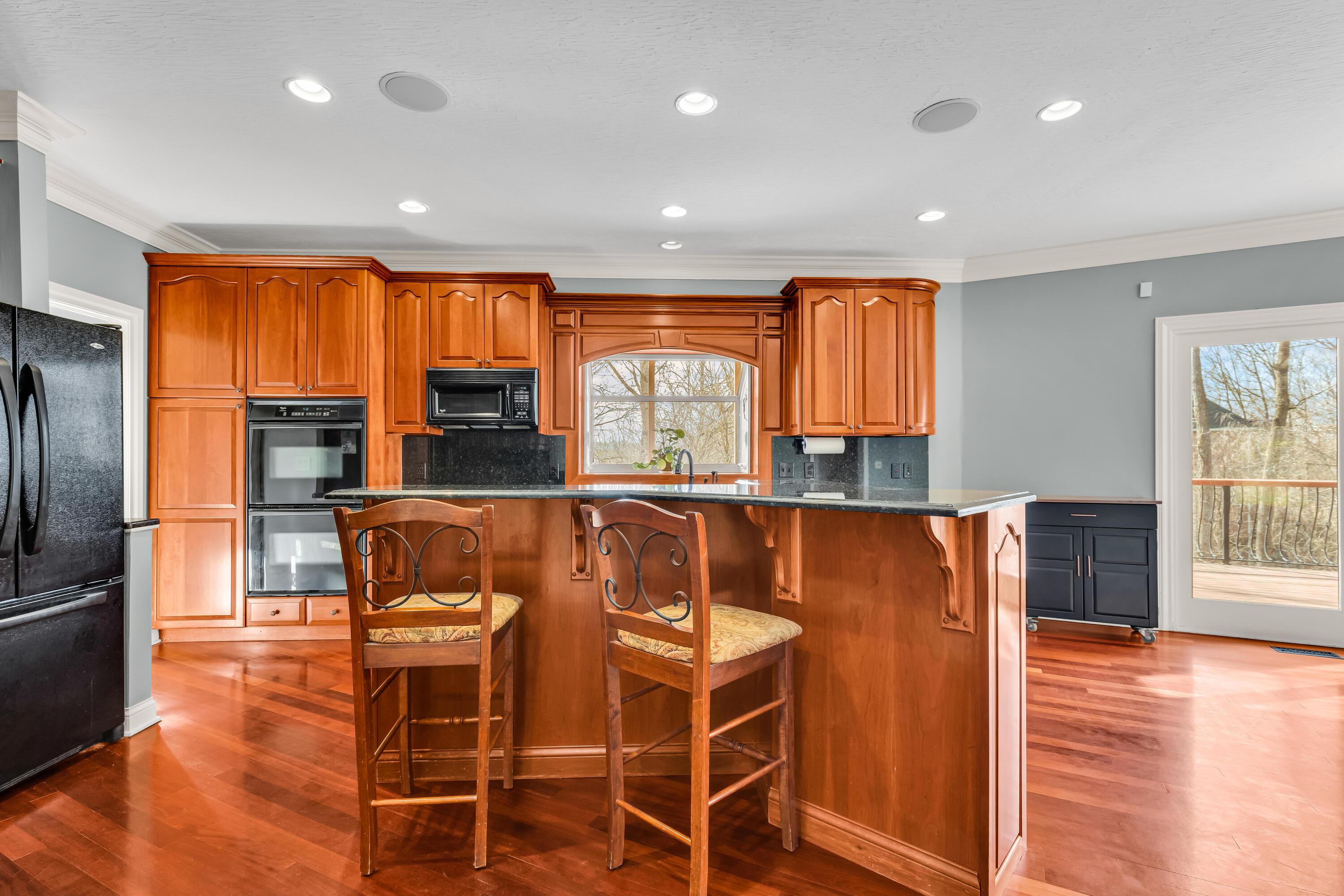 7040 Africa Road, Galena, Ohio image 25