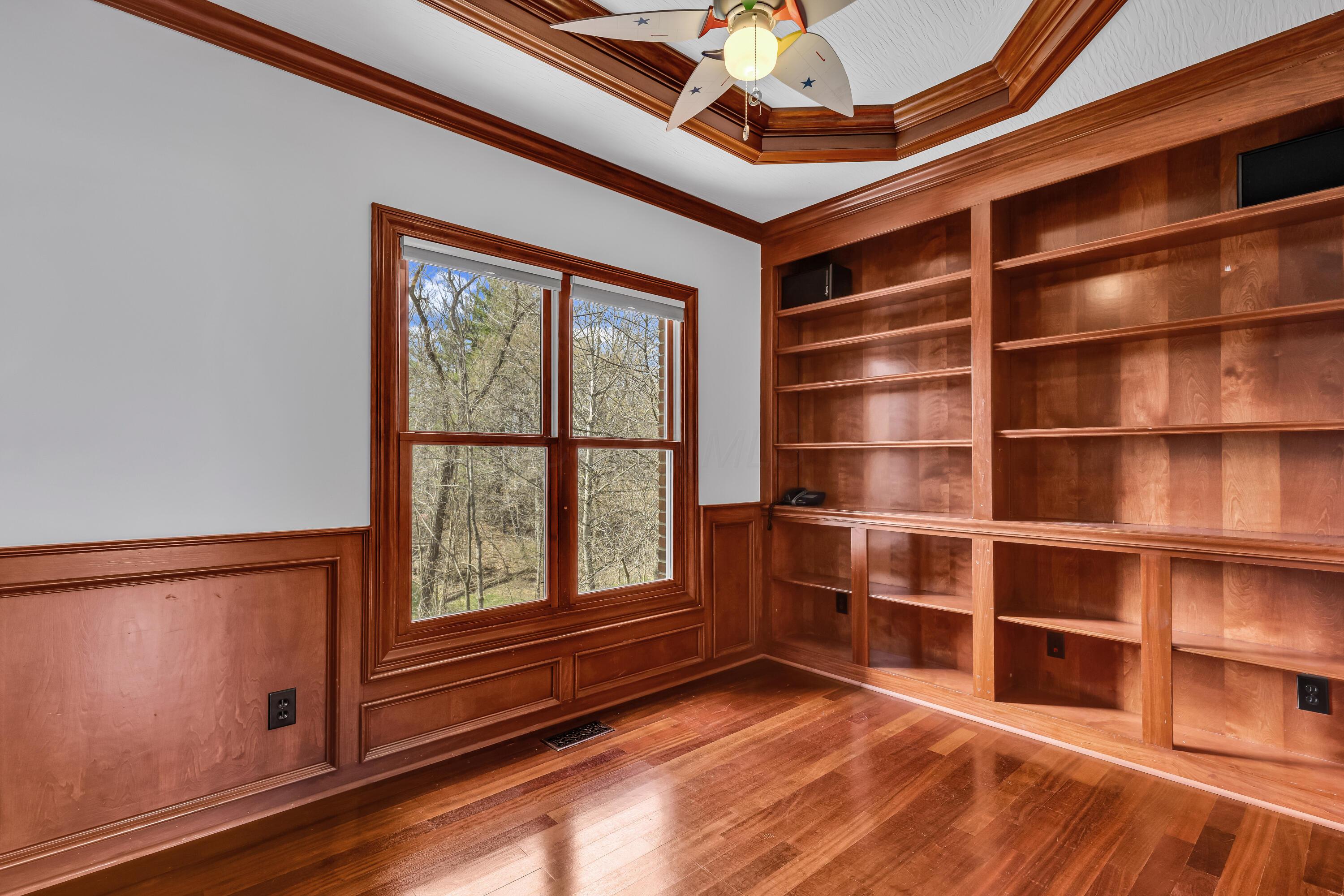 7040 Africa Road, Galena, Ohio image 17