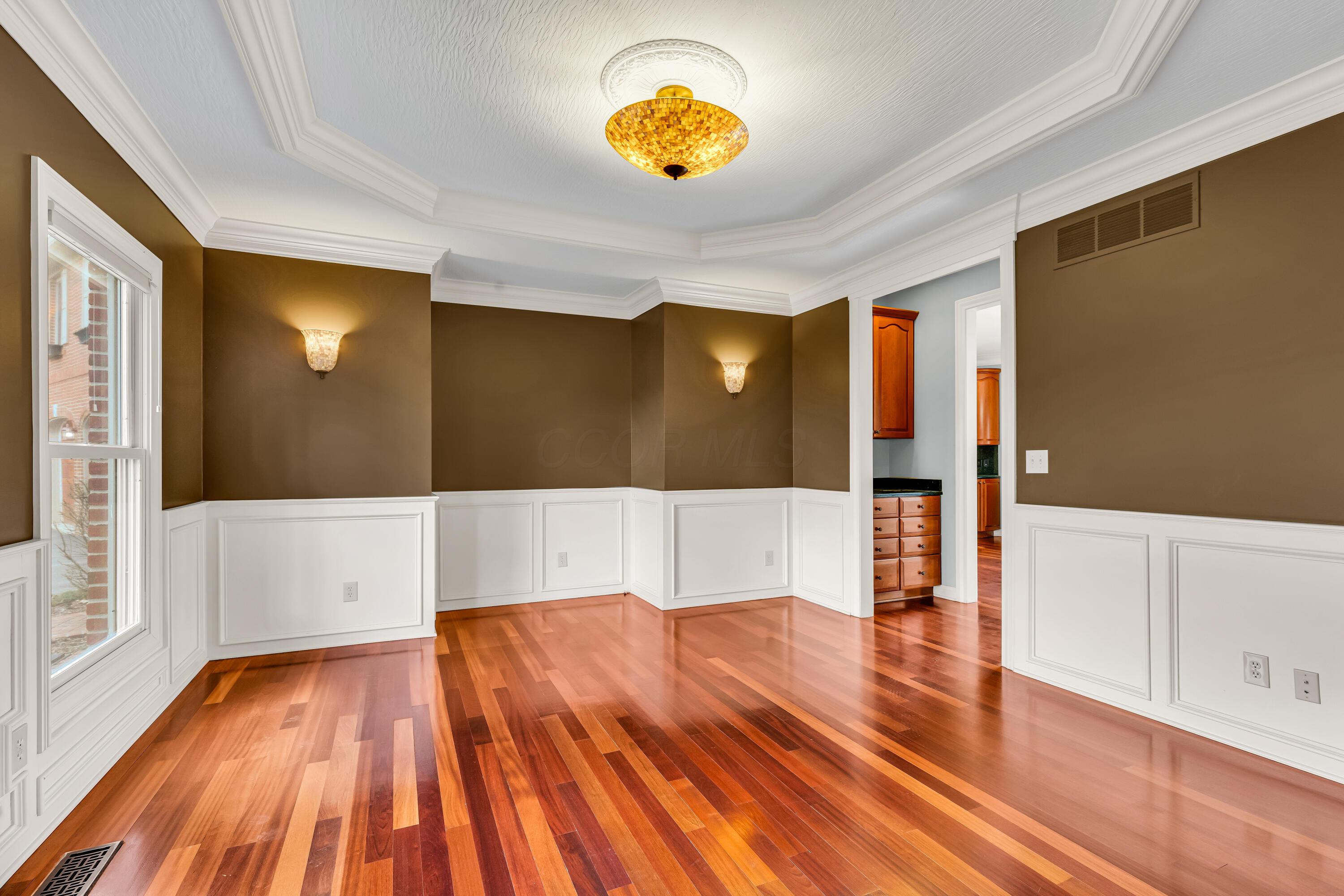 7040 Africa Road, Galena, Ohio image 14