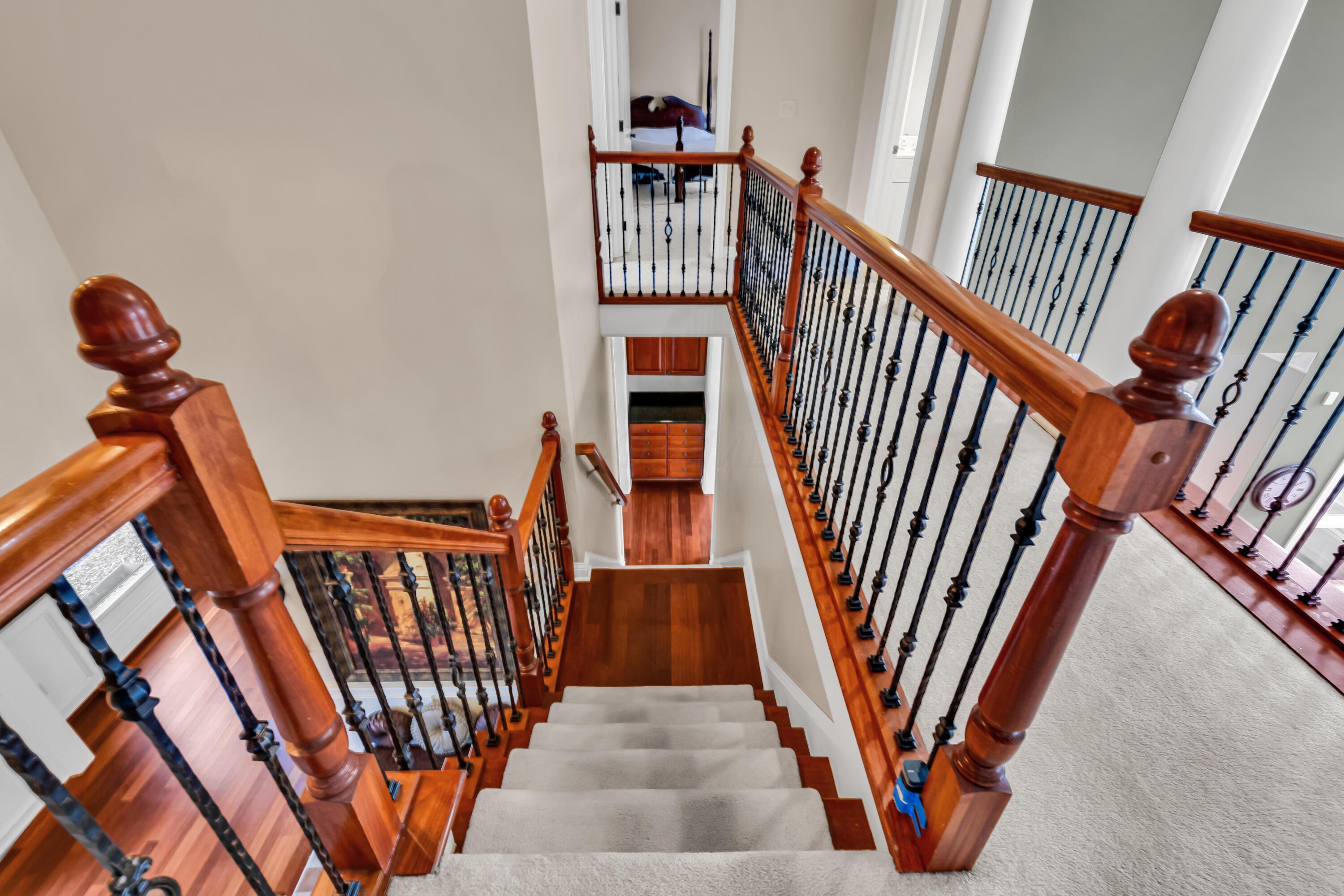 7040 Africa Road, Galena, Ohio image 32