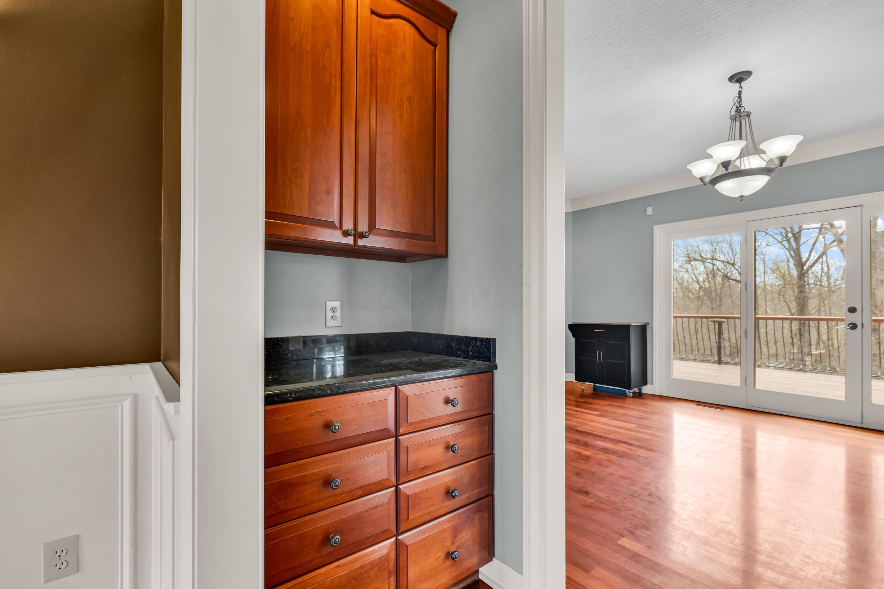 7040 Africa Road, Galena, Ohio image 22