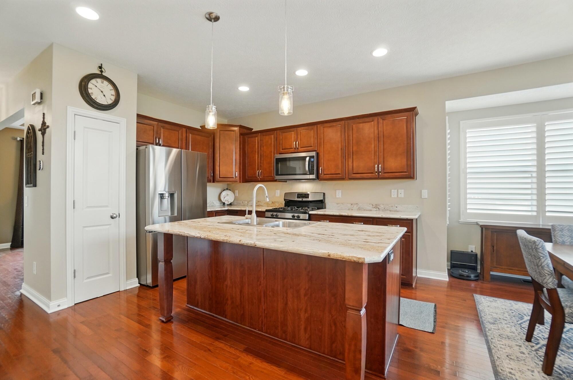 6368 Casado Drive, Columbus, Ohio image 13