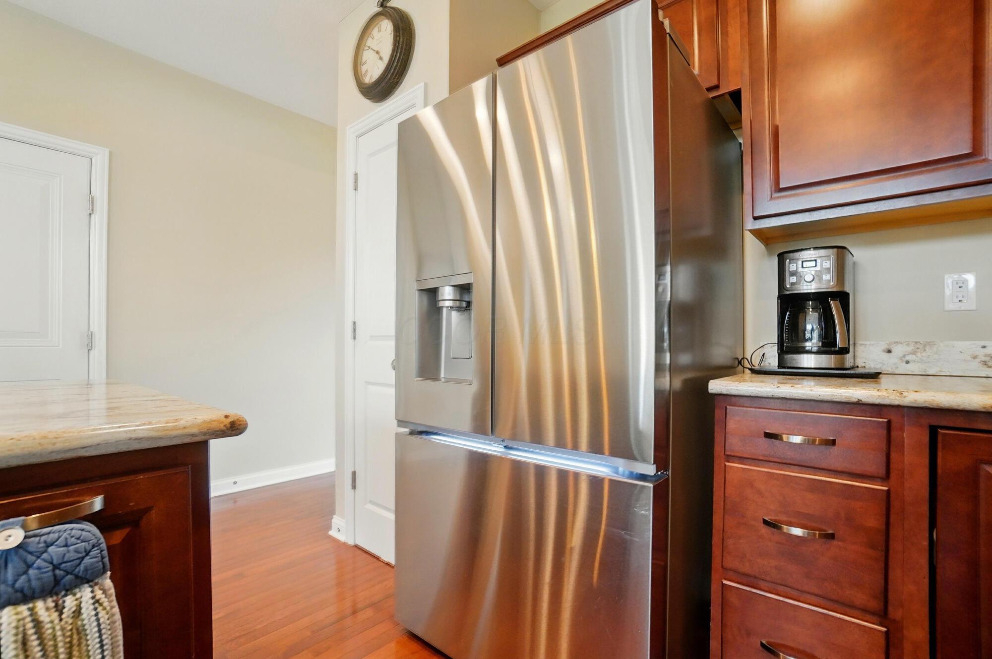 6368 Casado Drive, Columbus, Ohio image 18