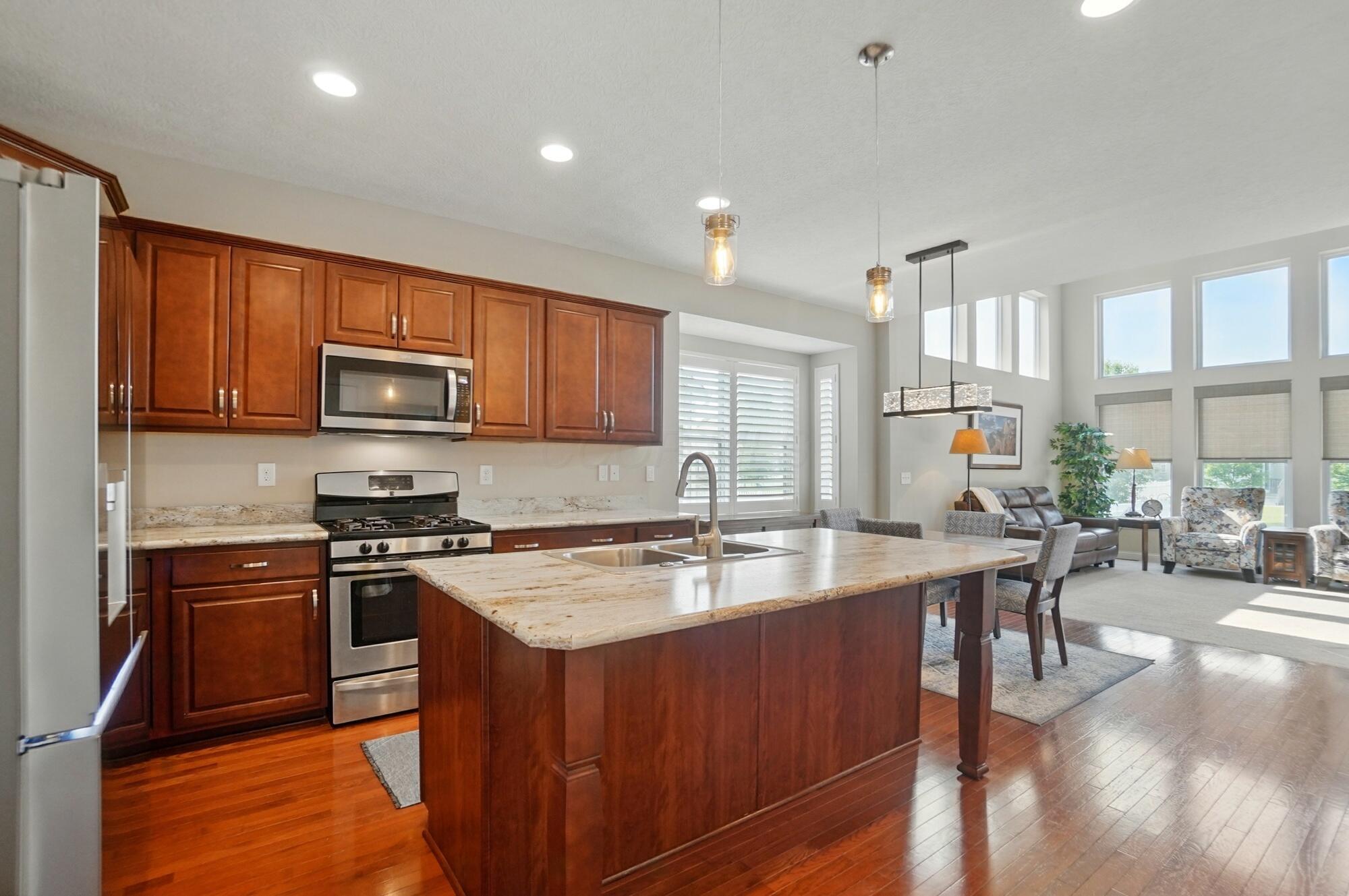 6368 Casado Drive, Columbus, Ohio image 3