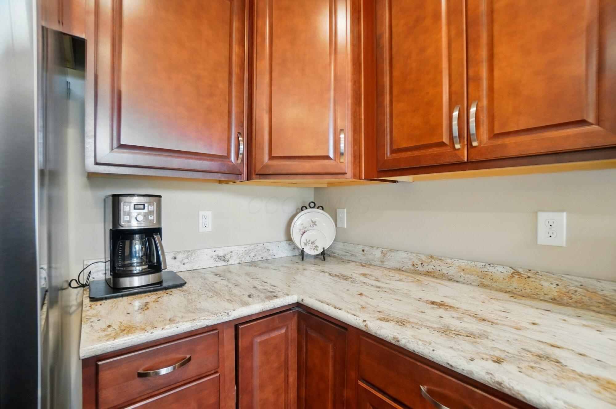 6368 Casado Drive, Columbus, Ohio image 17