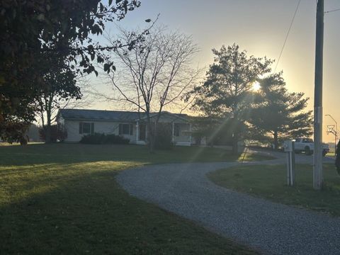Photo of 6090 Horseshoe Road, Delaware, OH 43015 (MLS # 225043787)