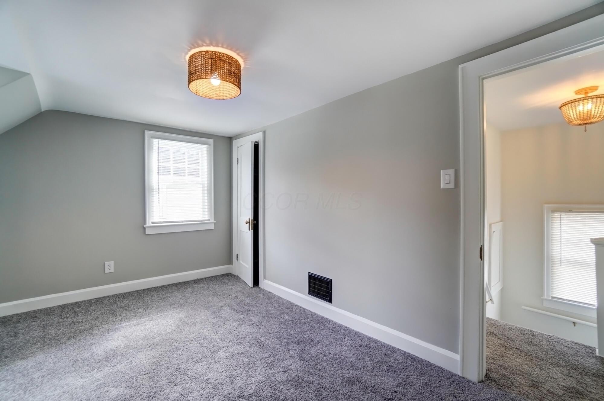 501 S Clairmont Avenue, Springfield, Ohio image 27