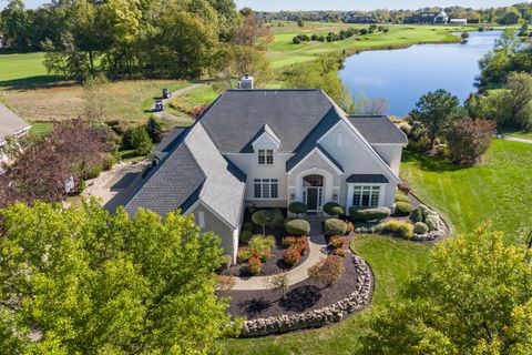 Photo of 6988 Ballantrae Loop, Dublin, OH 43016 (MLS # 224041050)