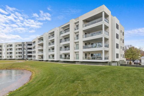 Tiny photo for 5211 Highpointe Lakes Drive 7402 #7402, Westerville, OH 43081 (MLS # 226000627)