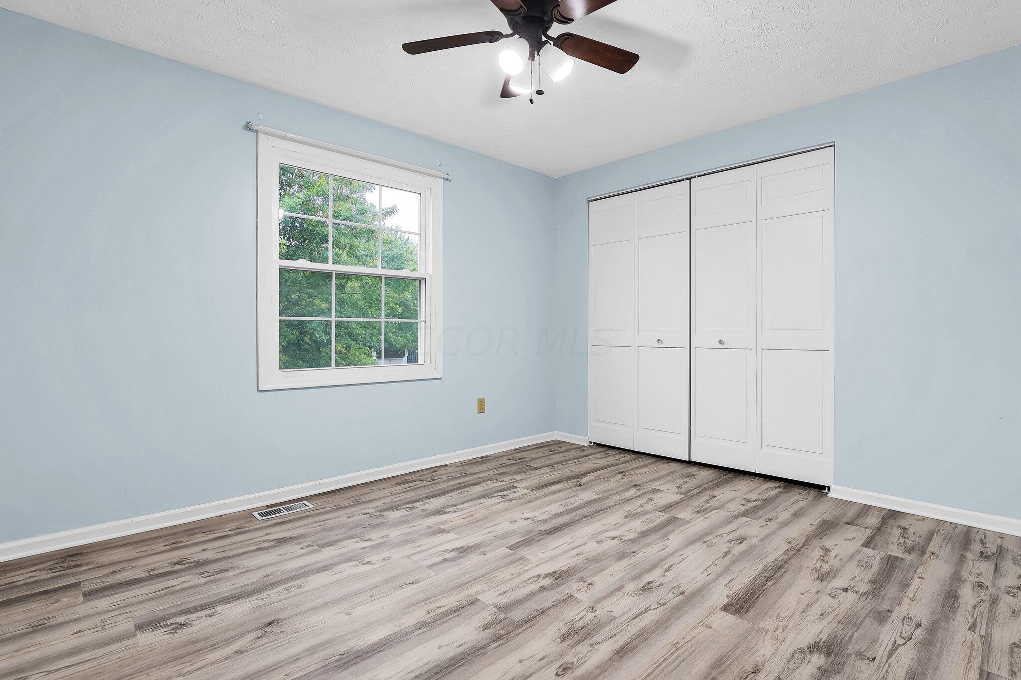 4140 Basswood Avenue, Grove City, Ohio image 19
