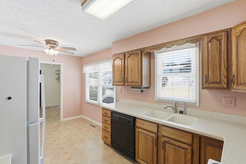 Tiny photo for 602 Deanna Stroll Road, Heath, OH 43056 (MLS # 226003094)