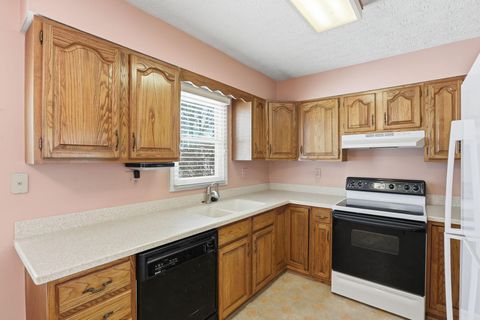 Tiny photo for 602 Deanna Stroll Road, Heath, OH 43056 (MLS # 226003094)