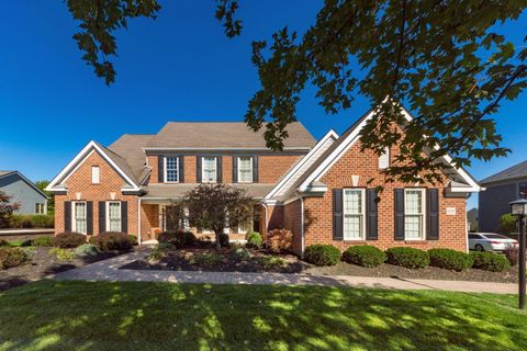 Photo of 6050 Medallion Drive W, Westerville, OH 43082 (MLS # 225040714) Photo of 6050 Medallion Drive W, Westerville, OH 43082 (MLS # 225040714)
