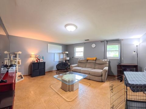 Tiny photo for 2575 McDaniel Court, Grove City, OH 43123 (MLS # 226014292)