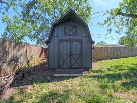 Tiny photo for 2575 McDaniel Court, Grove City, OH 43123 (MLS # 226014292)