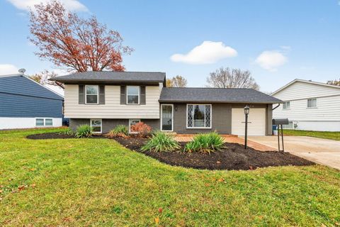 Photo of 3404 Kroehler Drive, Hilliard, OH 43026 (MLS # 225043792)
