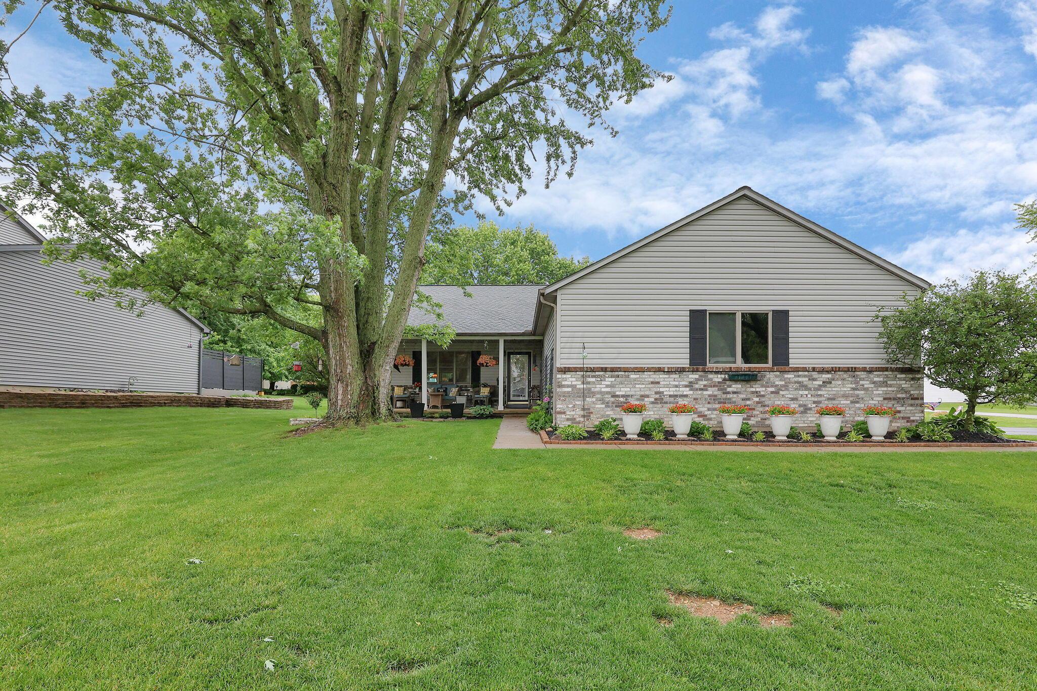 2185 Sequoya Trail