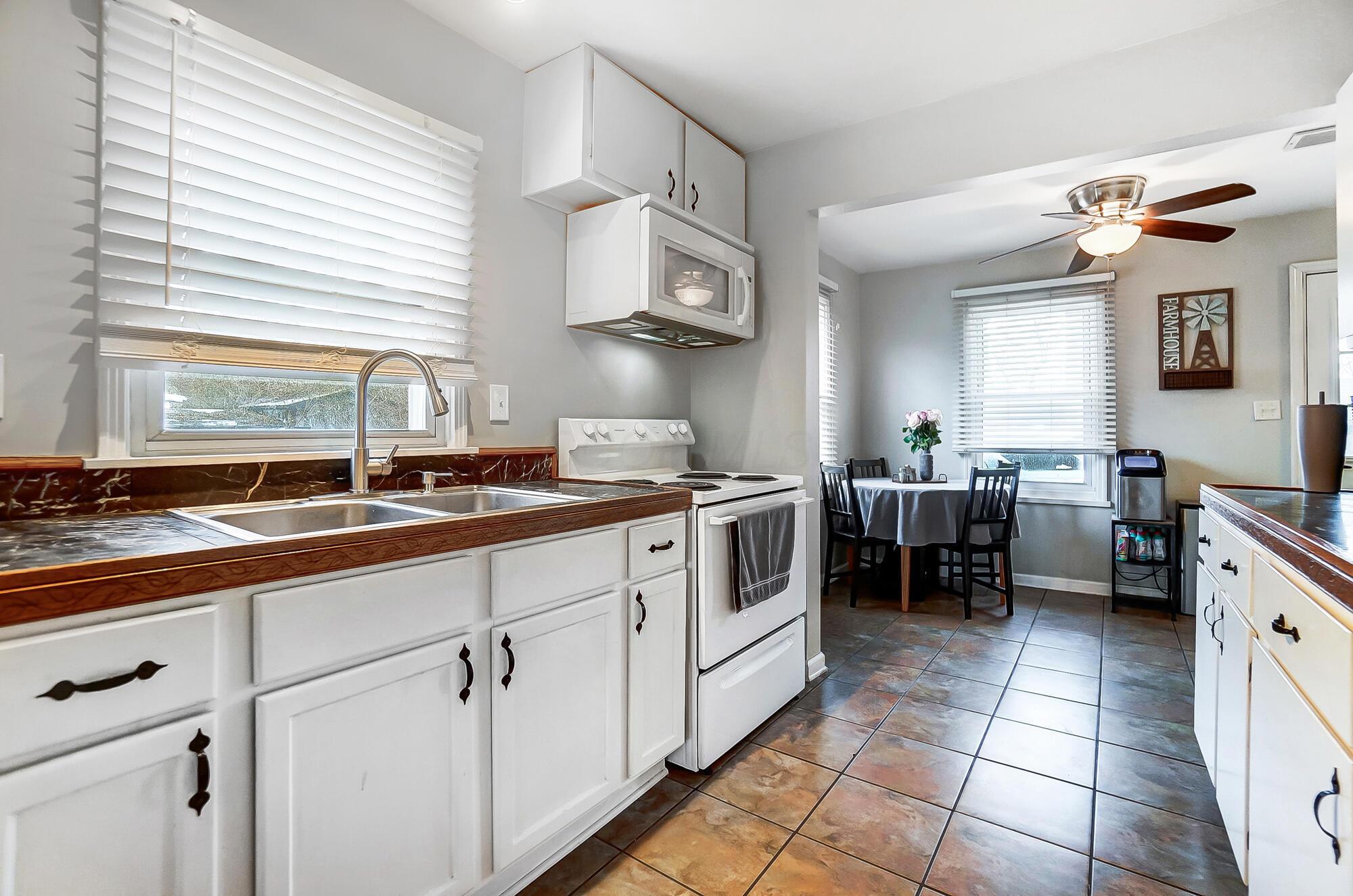 1503 Beach Drive, Medway, Ohio image 13