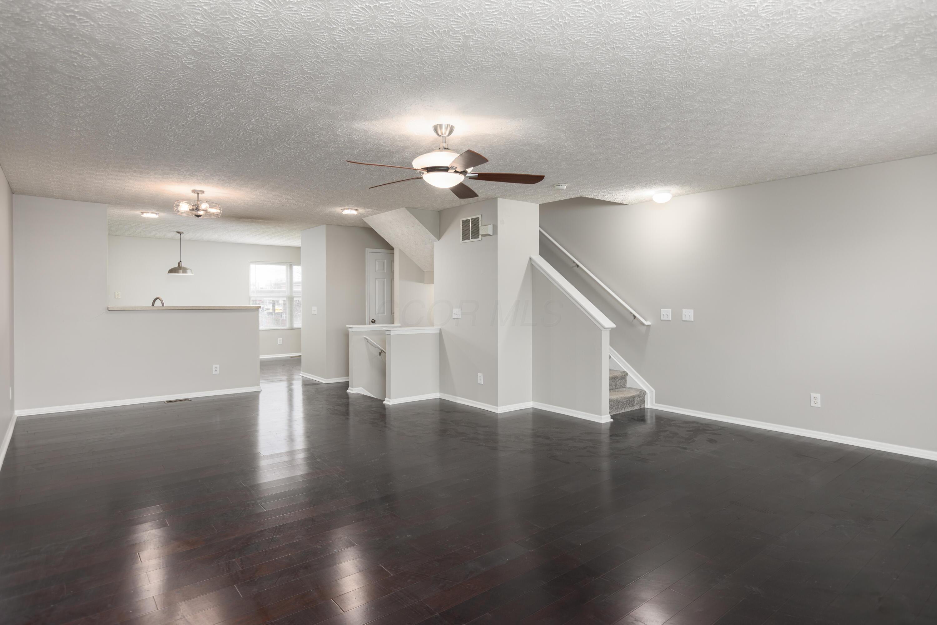 6019 Canyon Creek Drive #205, Dublin, Ohio image 4