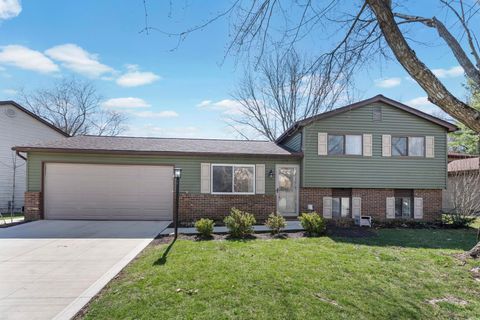 Photo of 1751 Darrow Drive, Powell, OH 43065 (MLS # 226007947)