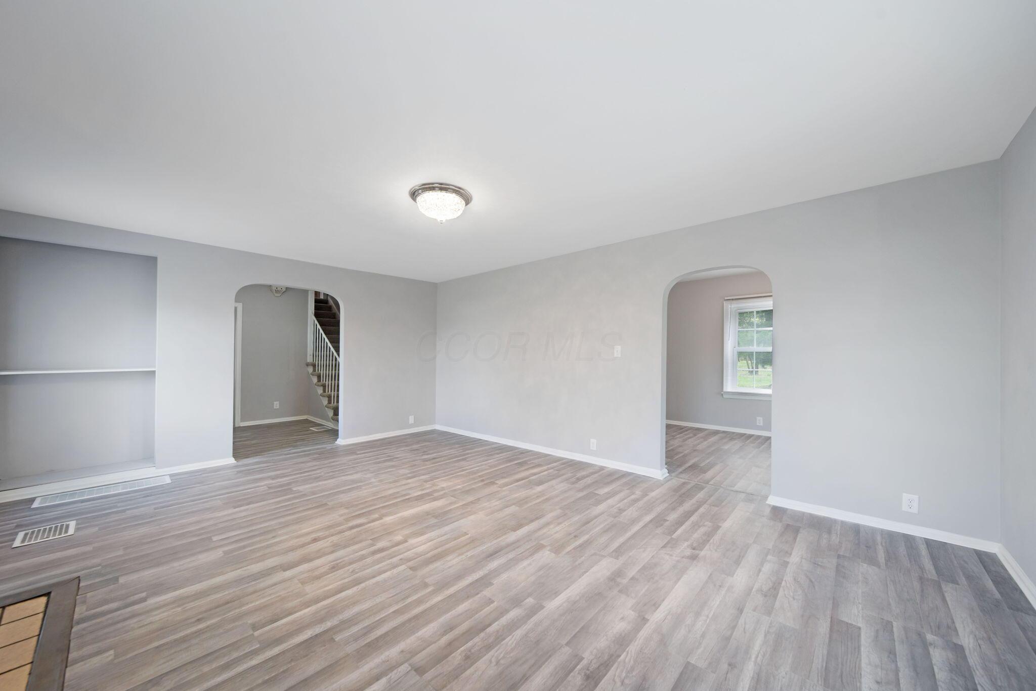 2575 Jordan Road, Columbus, Ohio image 24