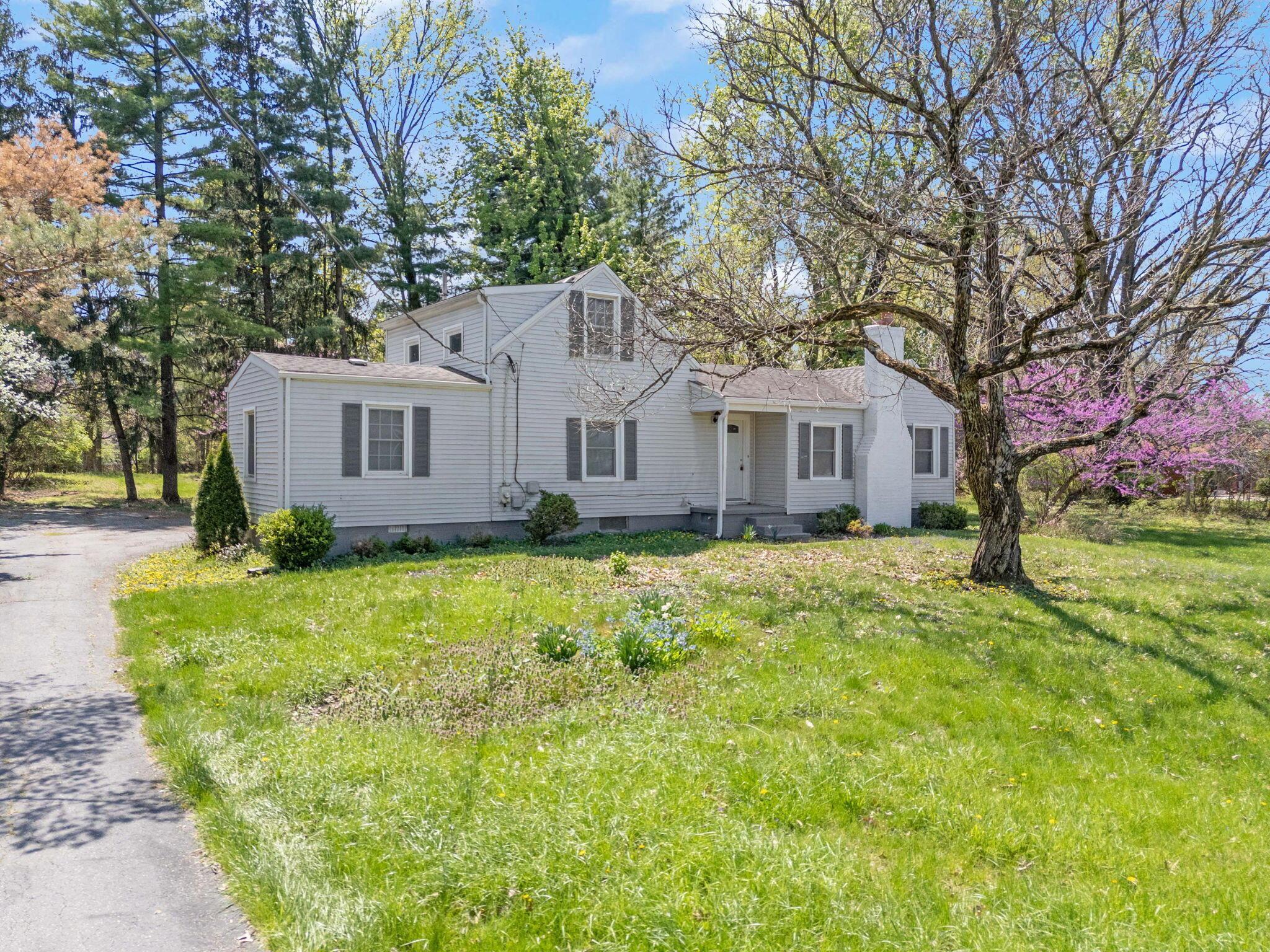 2575 Jordan Road, Columbus, Ohio image 3