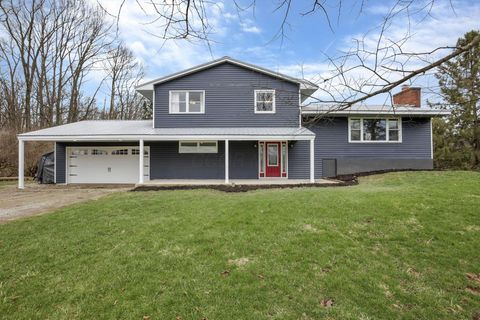 Photo of 3366 Township Road 221, Marengo, OH 43334 (MLS # 226007919)
