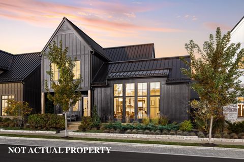 Tiny photo for 2368 Quarry Trails Drive, Columbus, OH 43228 (MLS # 226005838)