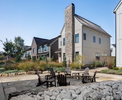 Tiny photo for 2368 Quarry Trails Drive, Columbus, OH 43228 (MLS # 226005838)