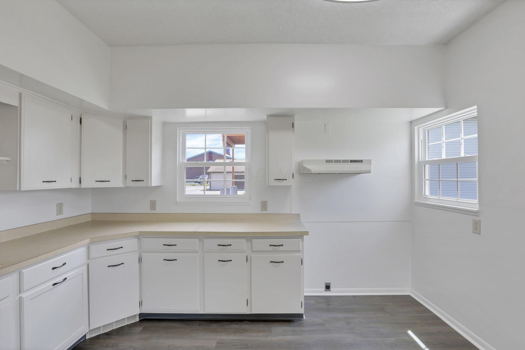 1855 Cherry Valley Road, Newark, Ohio image 30