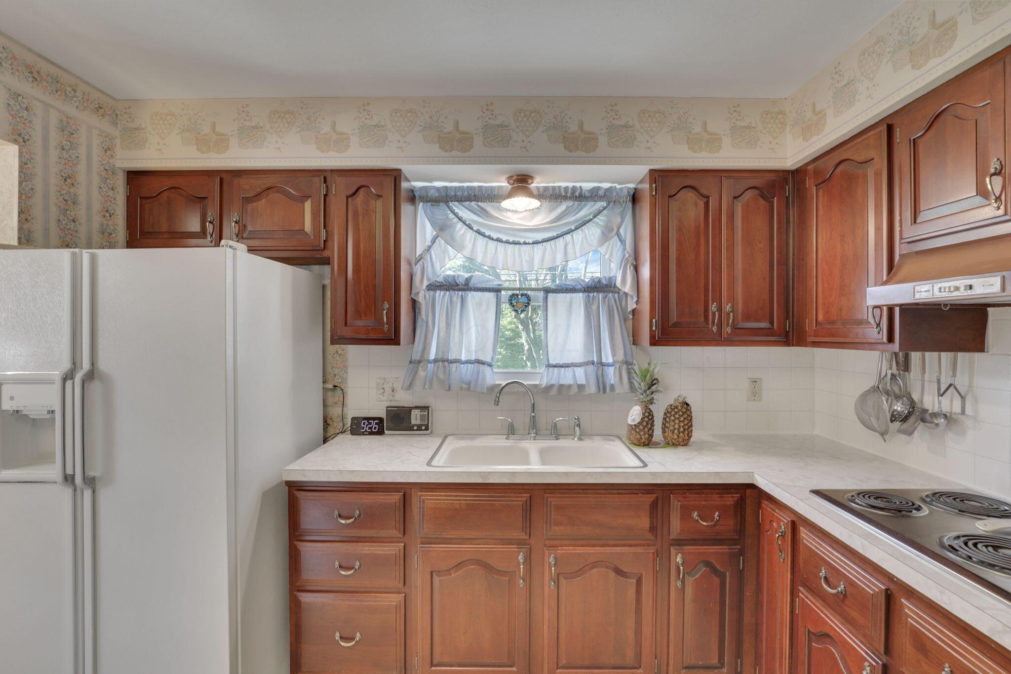 6693 Red Coach Lane, Reynoldsburg, Ohio image 19