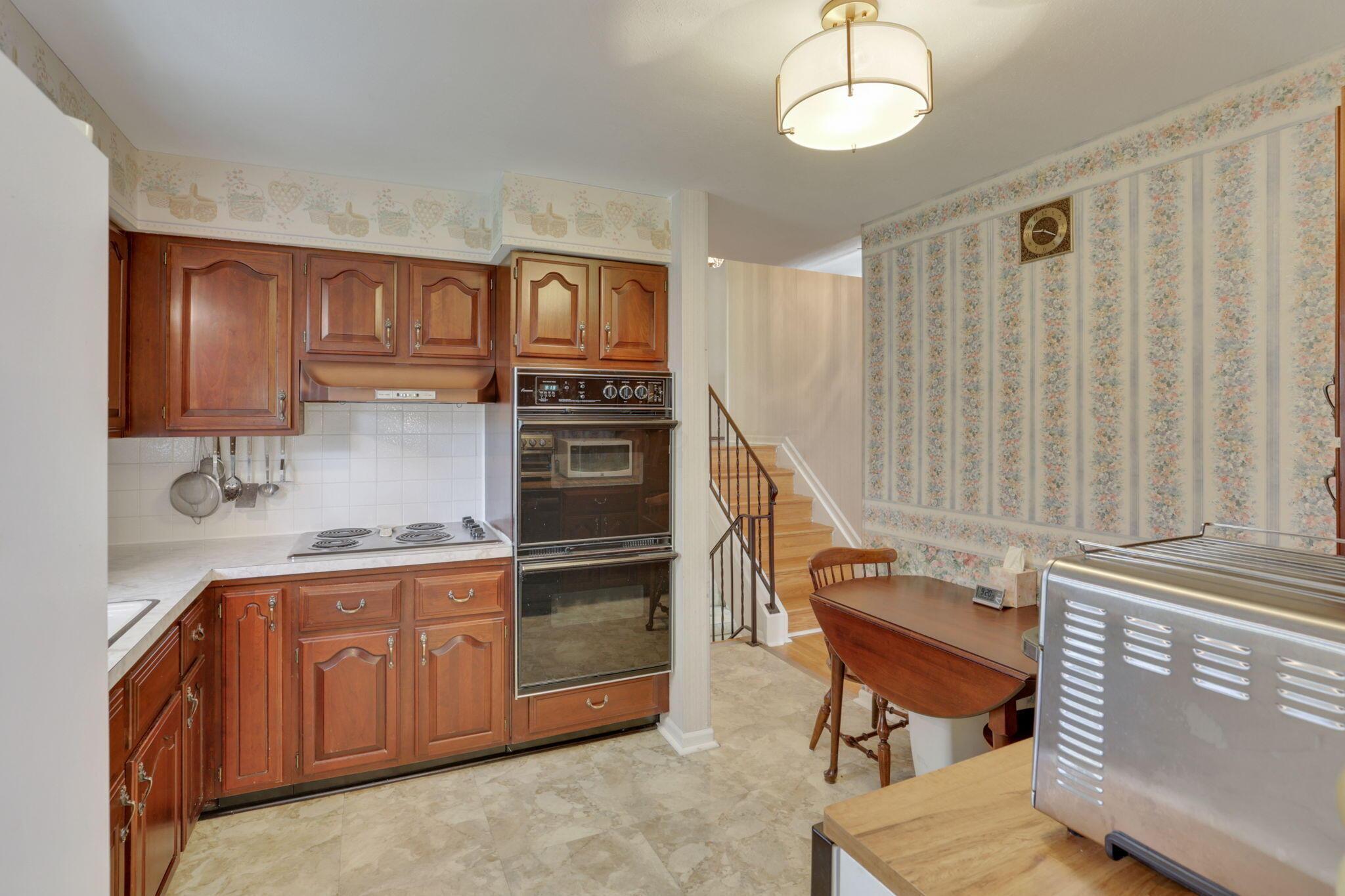 6693 Red Coach Lane, Reynoldsburg, Ohio image 13