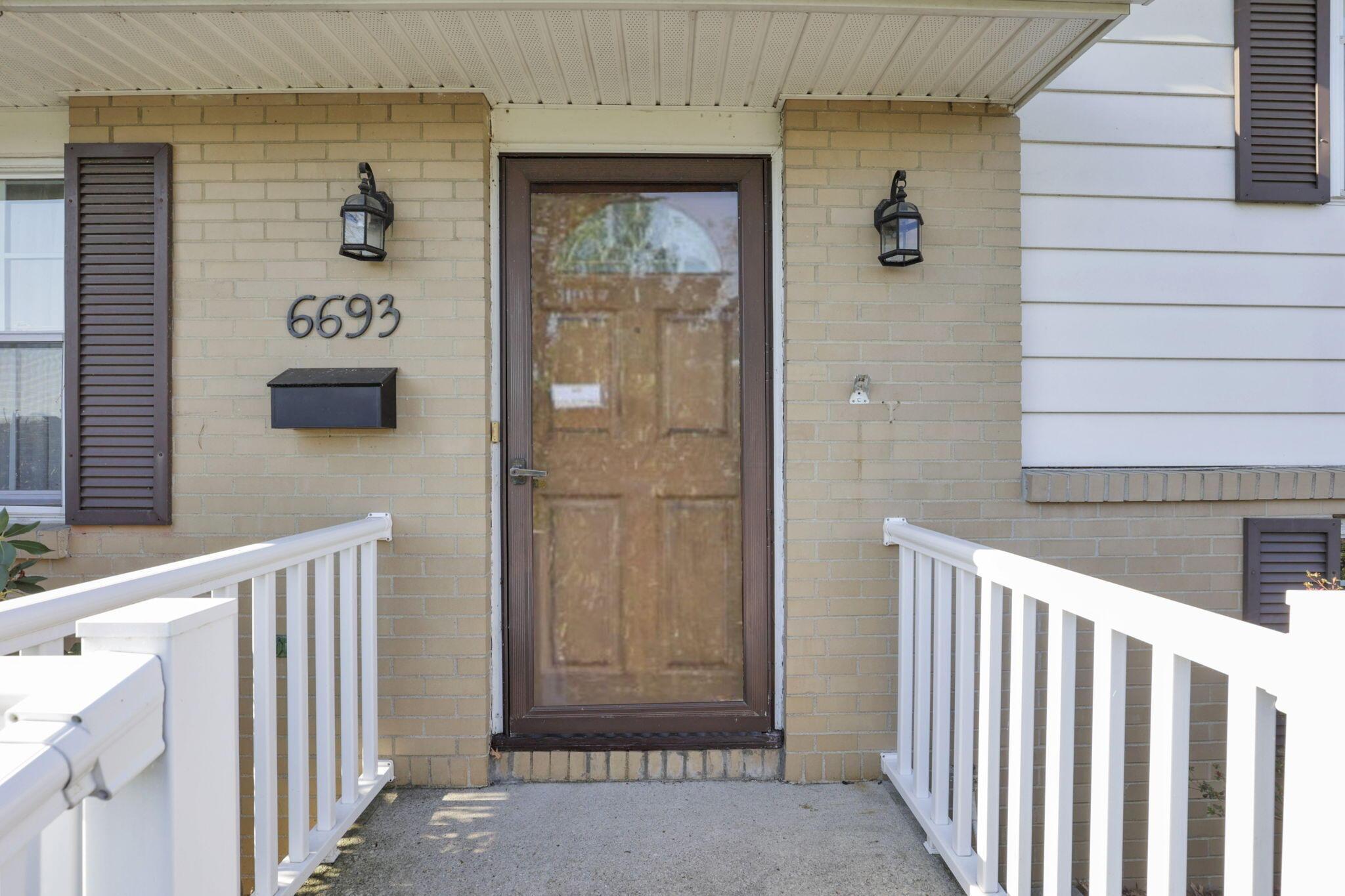 6693 Red Coach Lane, Reynoldsburg, Ohio image 5