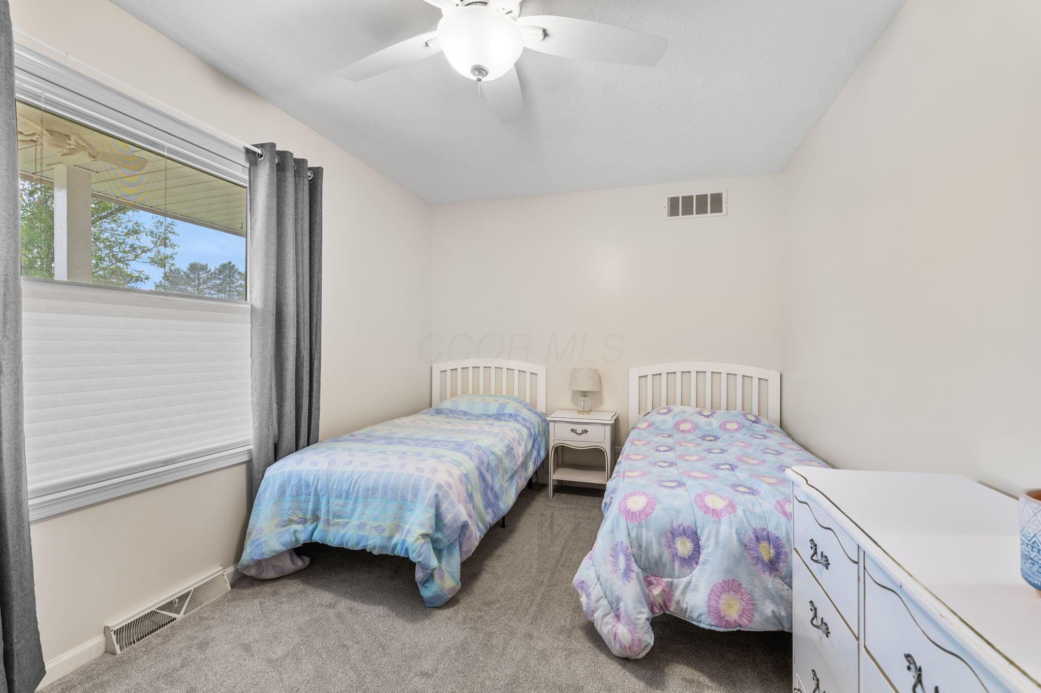 1554 Claudia Lane, Marysville, Ohio image 32