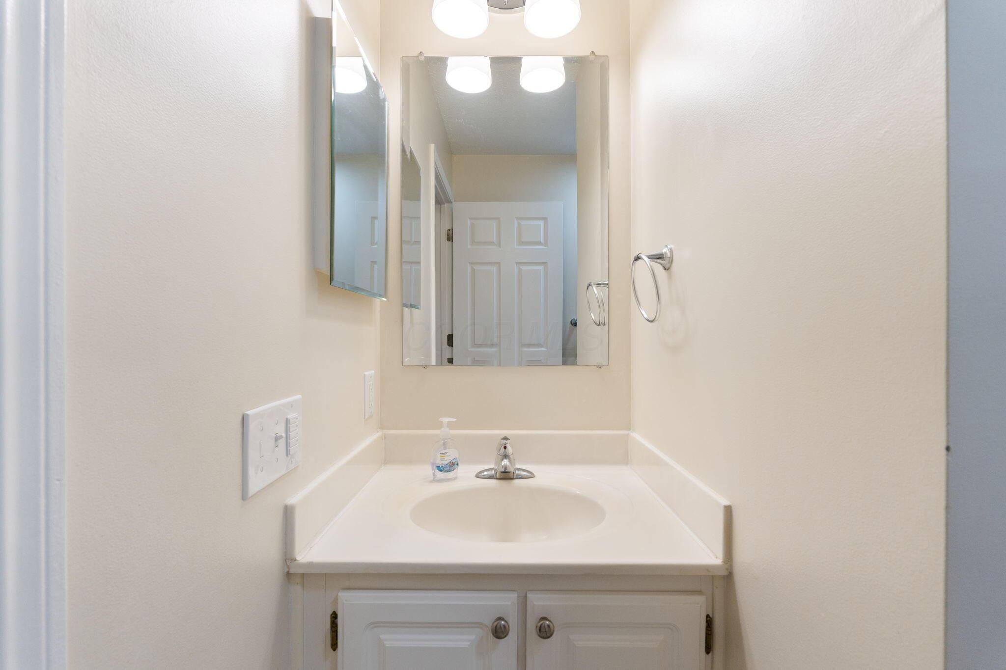 1554 Claudia Lane, Marysville, Ohio image 36