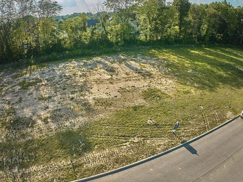 Photo of 7361 Wood Edge Lane, New Albany, OH 43054 (MLS # 225008615)