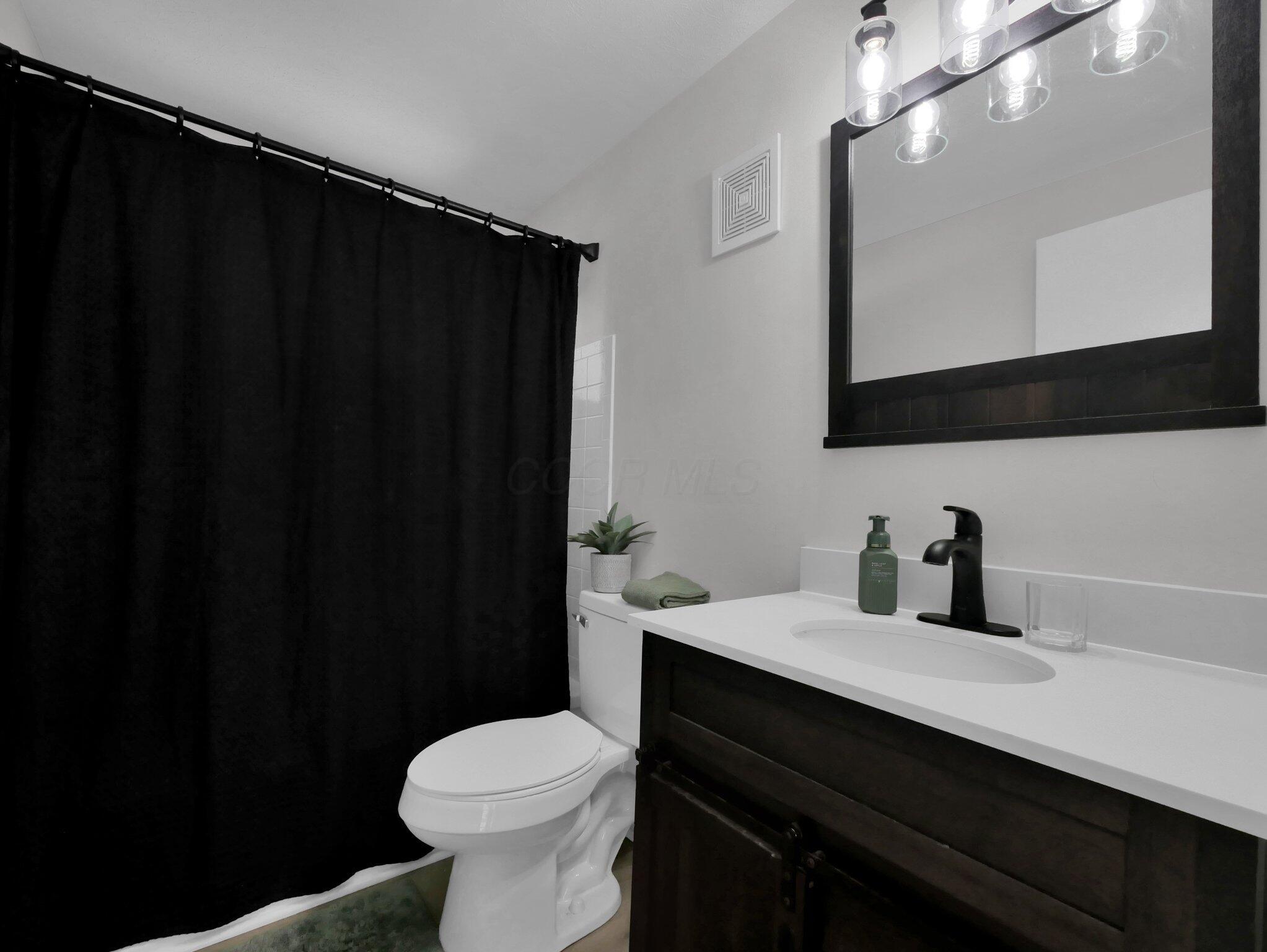 4702 Edinburgh Lane, Columbus, Ohio image 14