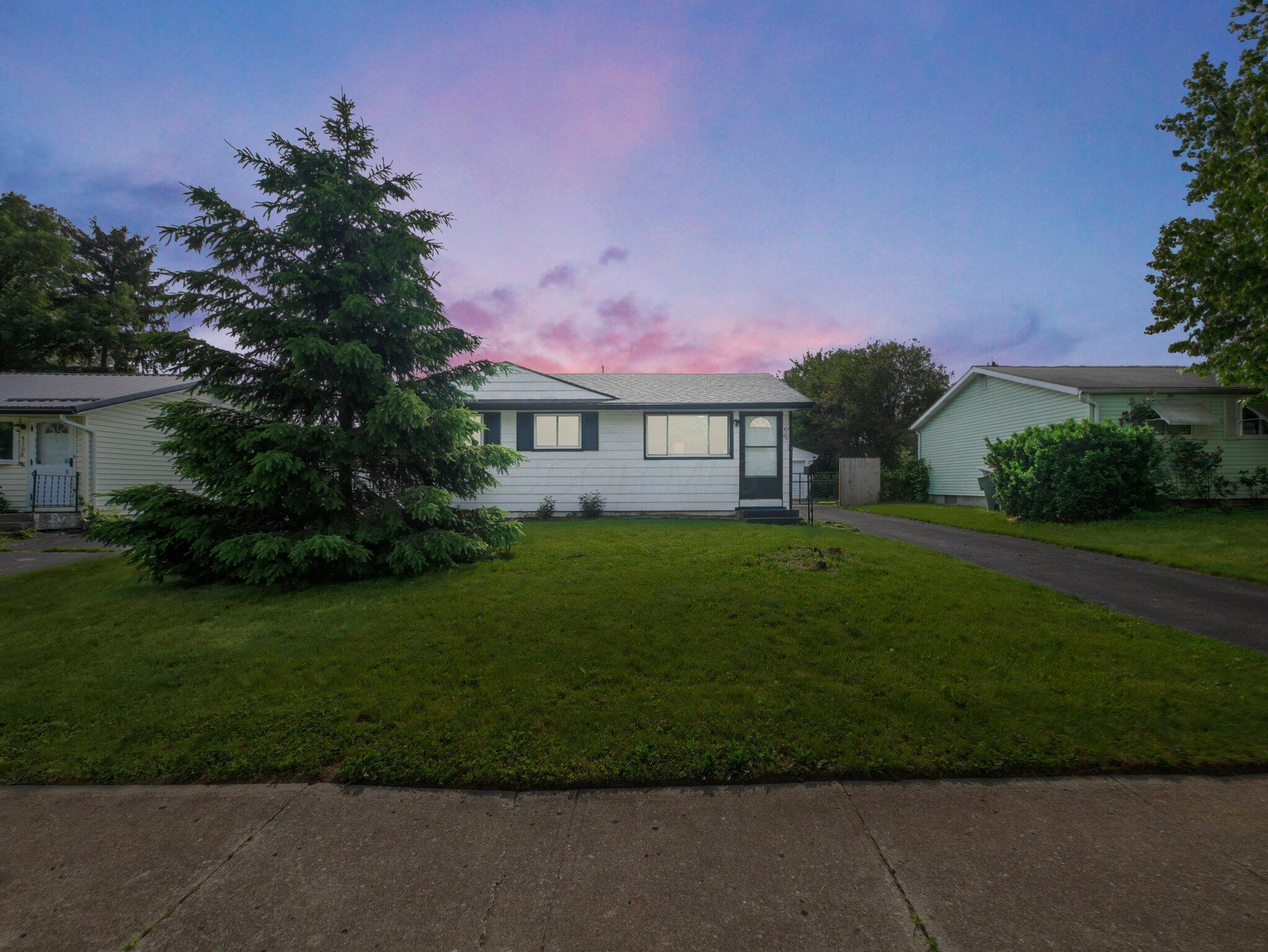 4702 Edinburgh Lane, Columbus, Ohio image 2