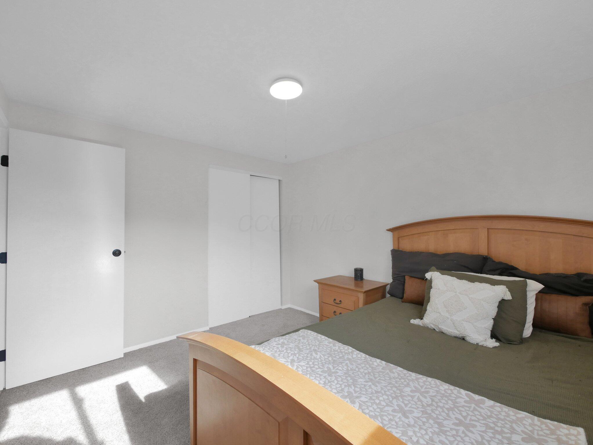 4702 Edinburgh Lane, Columbus, Ohio image 13